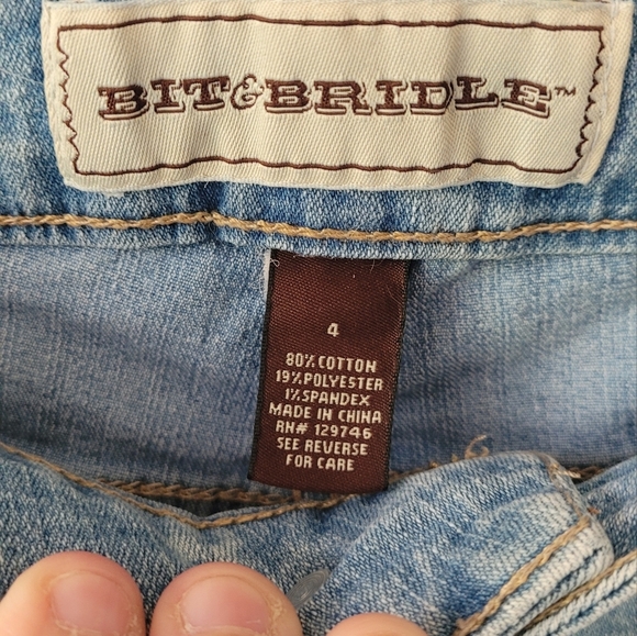 Bit and Bridle Denim Shorts Sz 4 - Picture 2 of 3